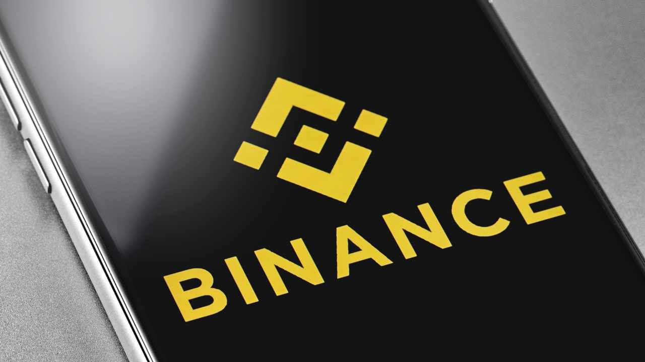 Binance vừa tịch thu lợi nhuận từ Market Maker của 2 đồng coin này!